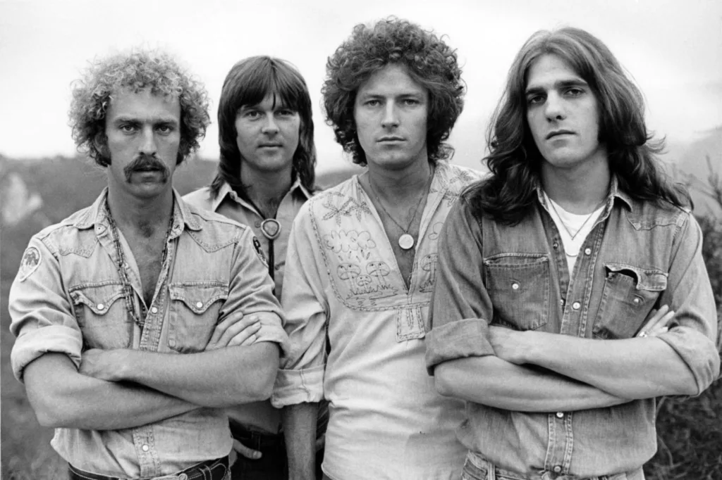 (Soldan) Eagles'ın orijinal kadrosu: Bernie Leadon, Randy Meisner, Don Henley ve Glenn Frey. Henry Diltz'in izniyle.