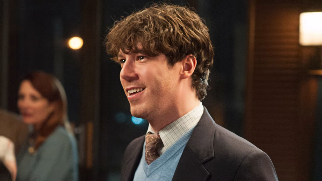 Christopher Kitteridige, Oyuncu John Gallagher Jr.