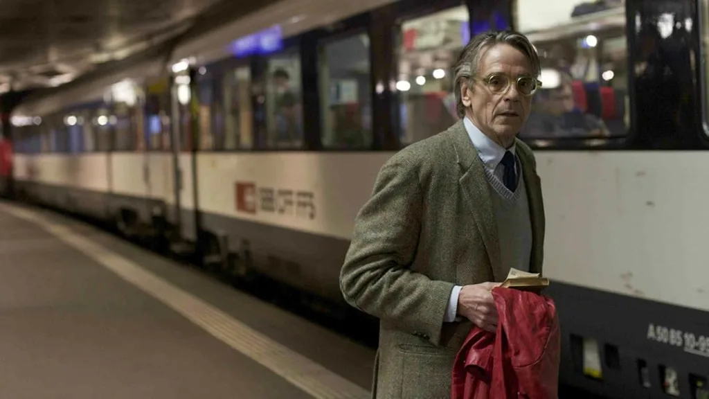 Raimund Gregorius karakteriyle Jeremy Irons.