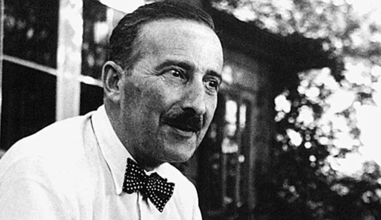 Eserin yazarı Stefan Zweig