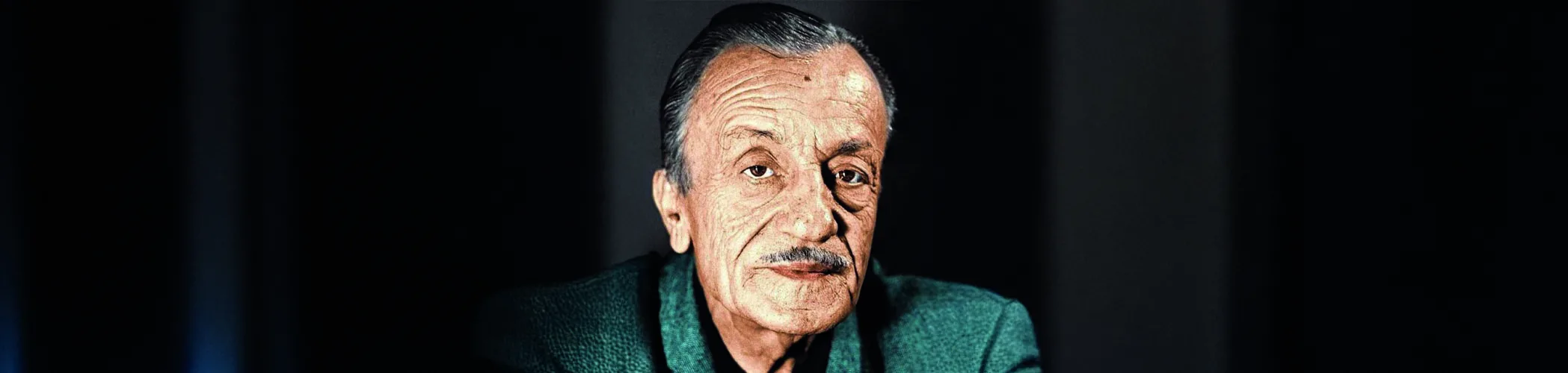 Necip Fazıl Kısakürek – “Kaldırımlar” Şiiri İncelemesi